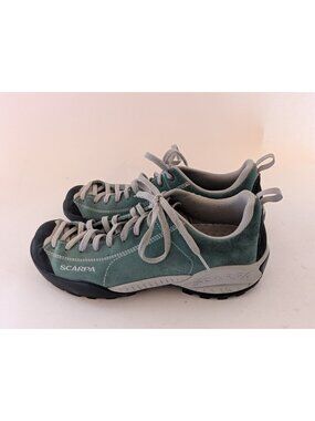 SCARPA MOJITO  SZ 7 US Hiking Shoes Vibram Soles Men's Blue Suede Lace Up